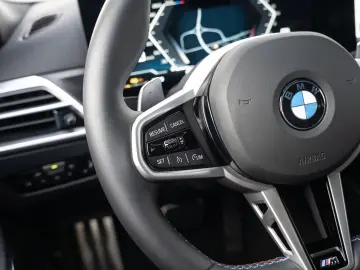 BMW M340i xDrive Touring. Harman Kardon.Innovation