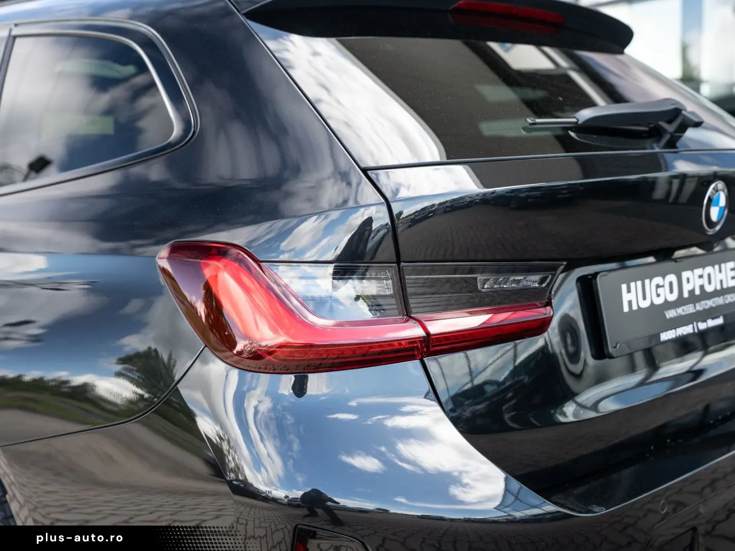 BMW M340i xDrive Touring. Harman Kardon.Innovation