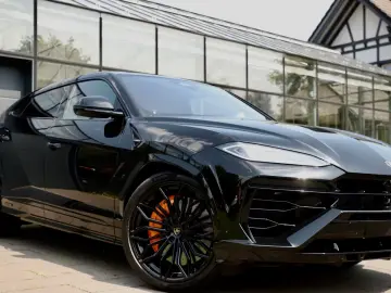 Lamborghini Urus 4.0 V8 PHEV SE 23 ZOLL PANO B&O