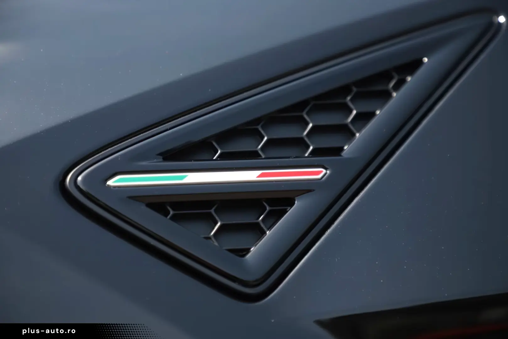Lamborghini Urus 4.0 V8 PHEV SE 23 ZOLL PANO B&O