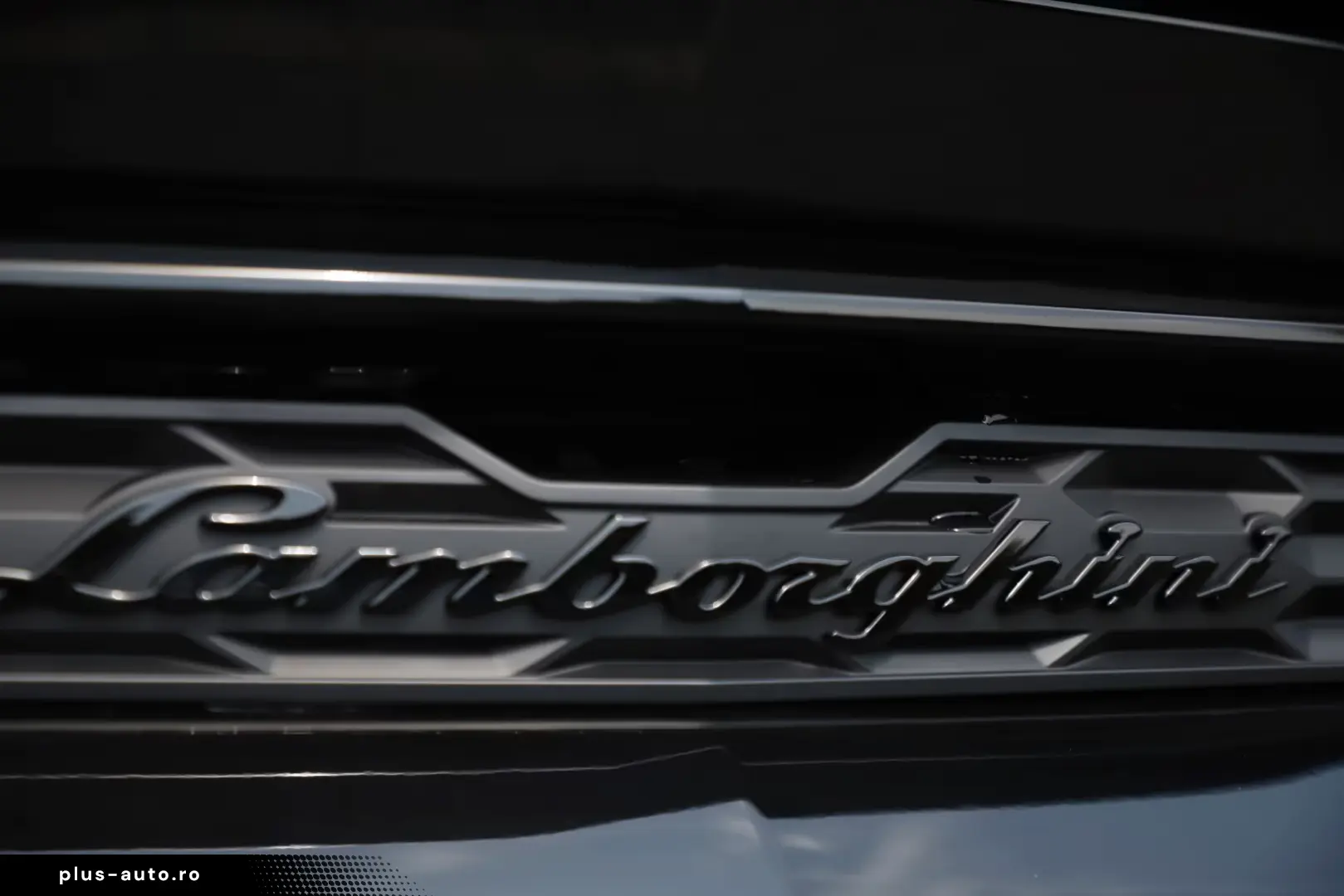 Lamborghini Urus 4.0 V8 PHEV SE 23 ZOLL PANO B&O