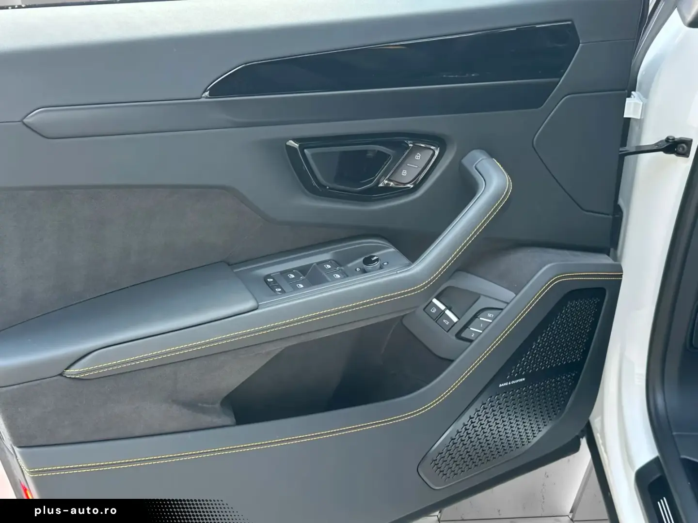 Lamborghini Urus URUS 4.0 SE MY2026 B&O PANO