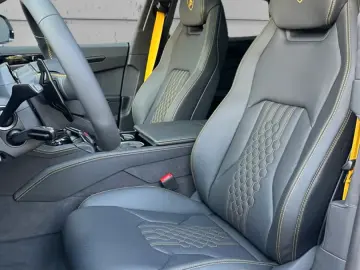 Lamborghini Urus URUS 4.0 SE MY2026 B&O PANO