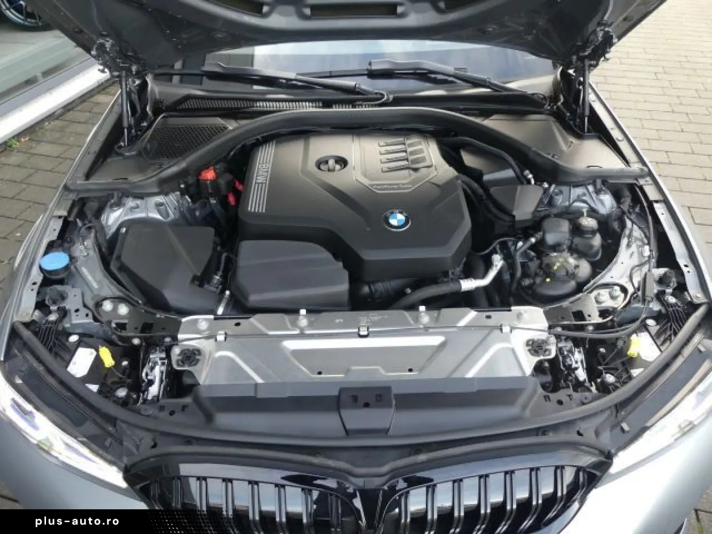 BMW 330 i Tour M Sportpaket Standhzg.el.Sitze Harm.K
