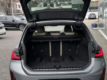 BMW 330 i Tour M Sportpaket Standhzg.el.Sitze Harm.K