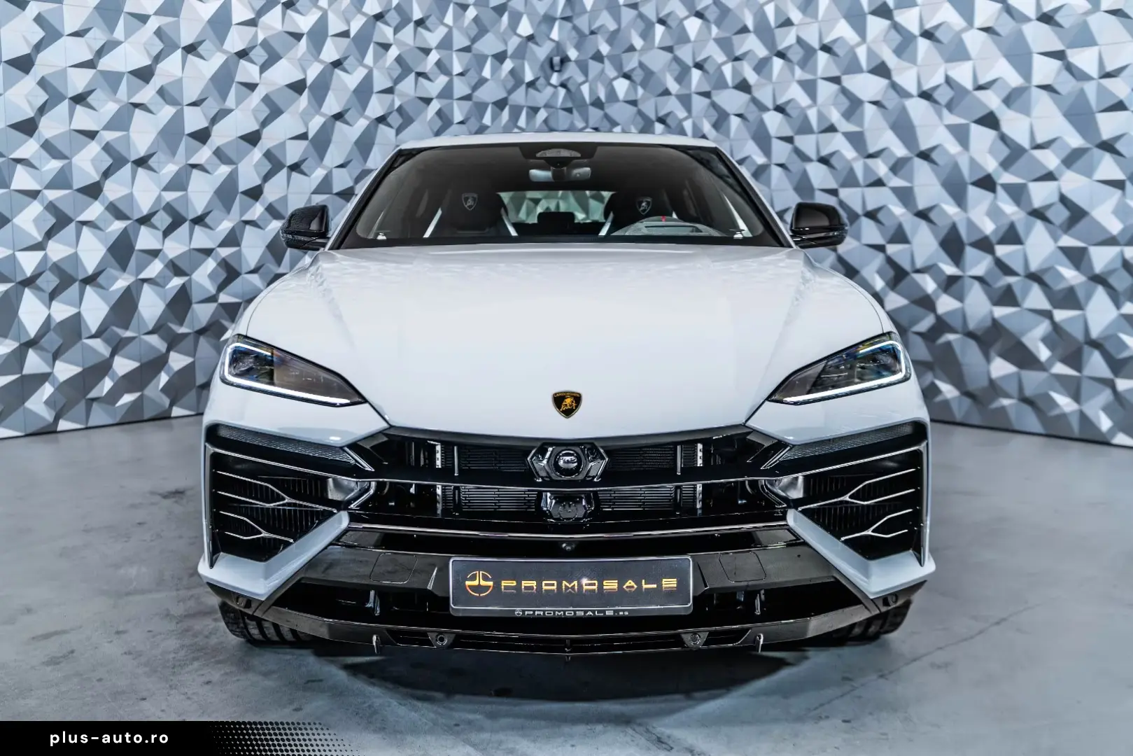 Lamborghini Urus SE BIG Carbon Interieur  B&O3D