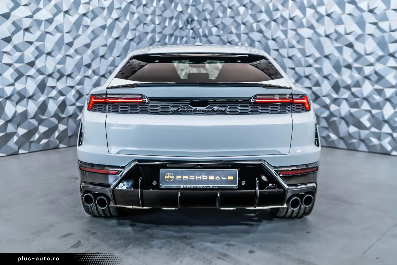 Lamborghini Urus SE BIG Carbon Interieur  B&O3D