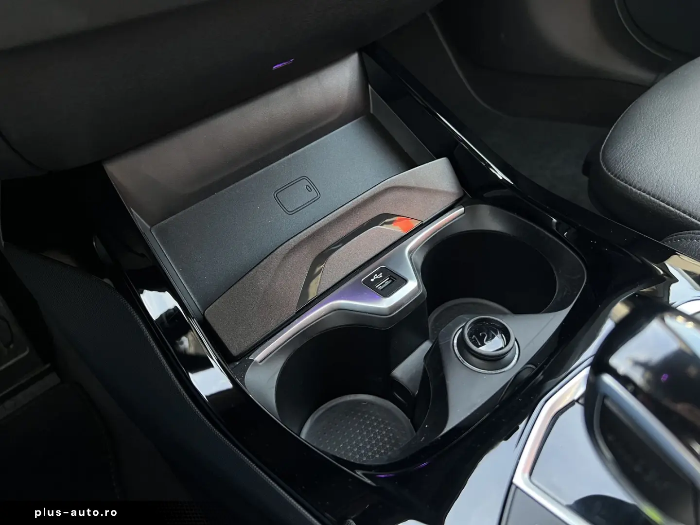 BMW 220i Gran Coupé M Sportpaket Head-Up HK DAB