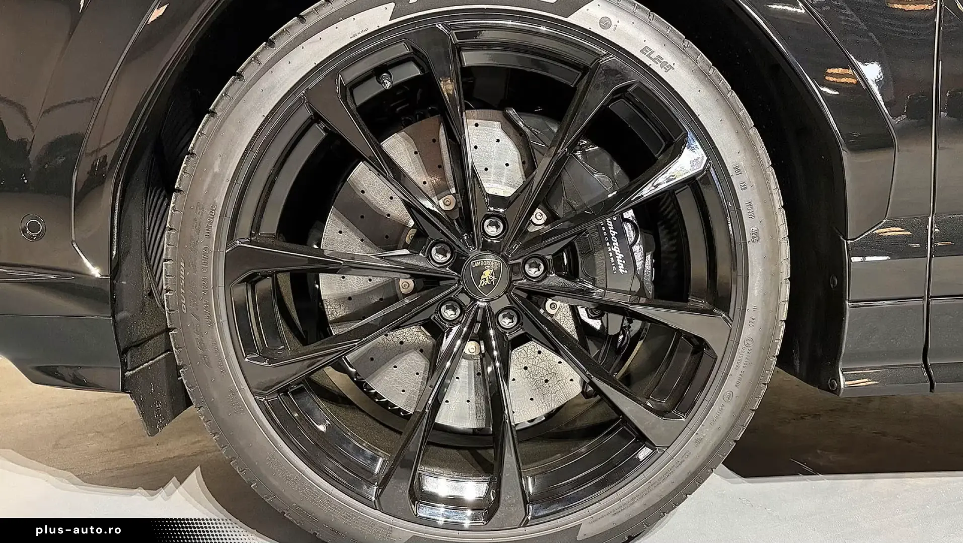 Lamborghini Urus 4.0 V8 Prod.26-ANIMA-Carbon!-Black