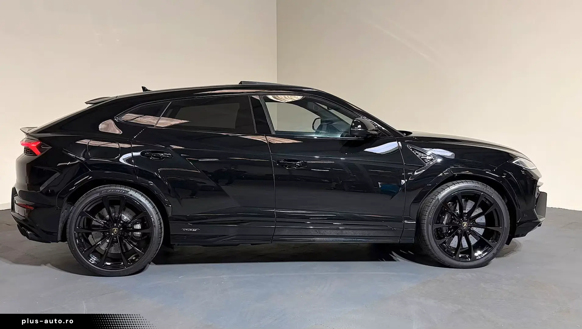 Lamborghini Urus 4.0 V8 Prod.26-ANIMA-Carbon!-Black