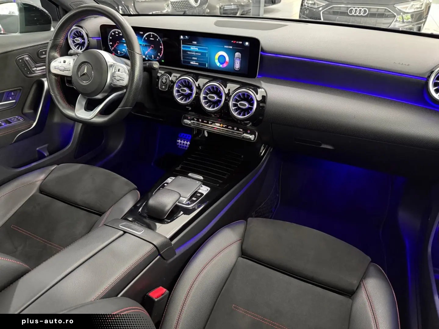 MERCEDES-BENZ A 180d AMG-LINE PANO MEMORY KAMERA KEYLESS