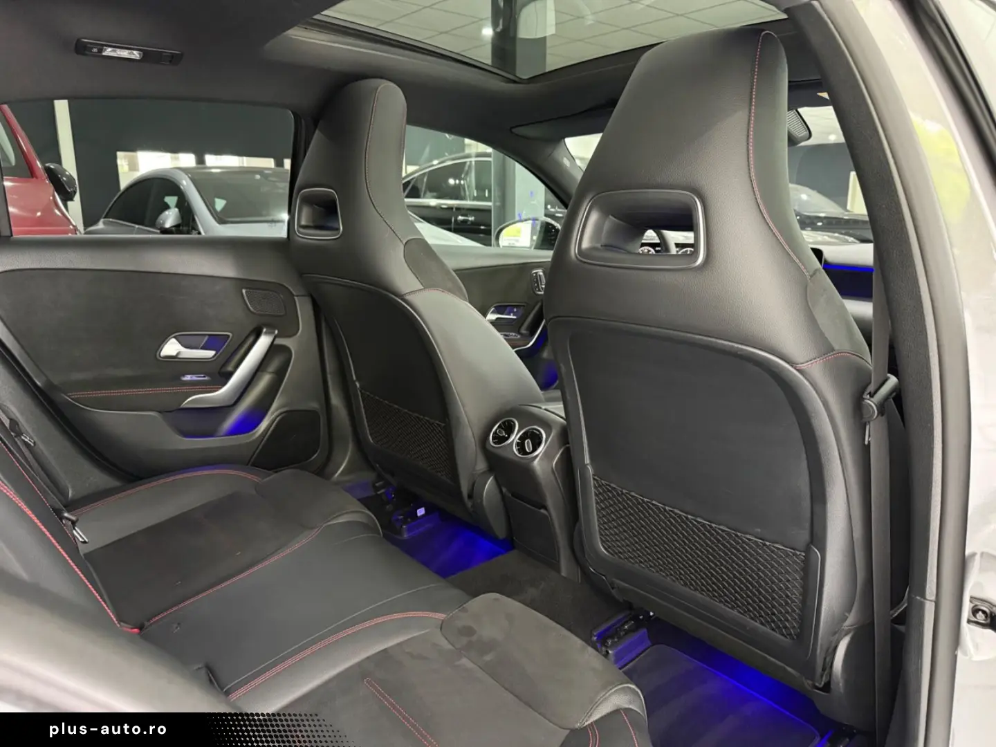 MERCEDES-BENZ A 180d AMG-LINE PANO MEMORY KAMERA KEYLESS