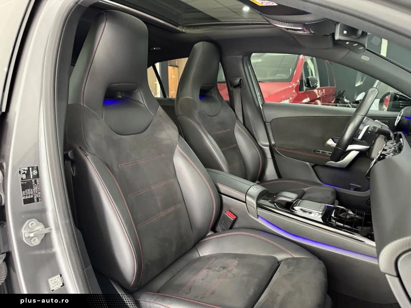 MERCEDES-BENZ A 180d AMG-LINE PANO MEMORY KAMERA KEYLESS