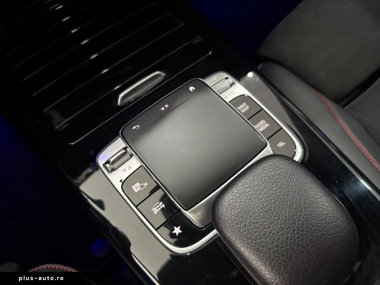 MERCEDES-BENZ A 180d AMG-LINE PANO MEMORY KAMERA KEYLESS