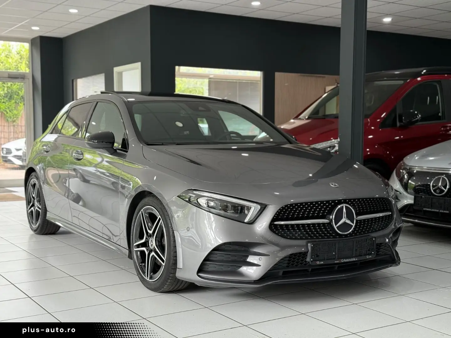 MERCEDES-BENZ A 180d AMG-LINE PANO MEMORY KAMERA KEYLESS