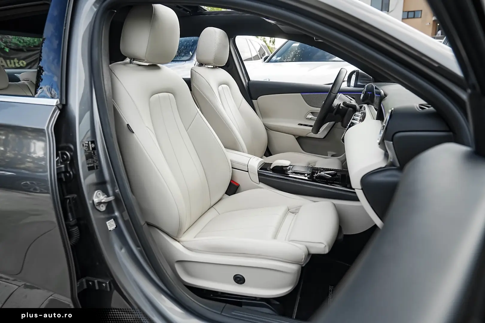 Mercedes-Benz A 200 Sedan 7G-DCT Style
