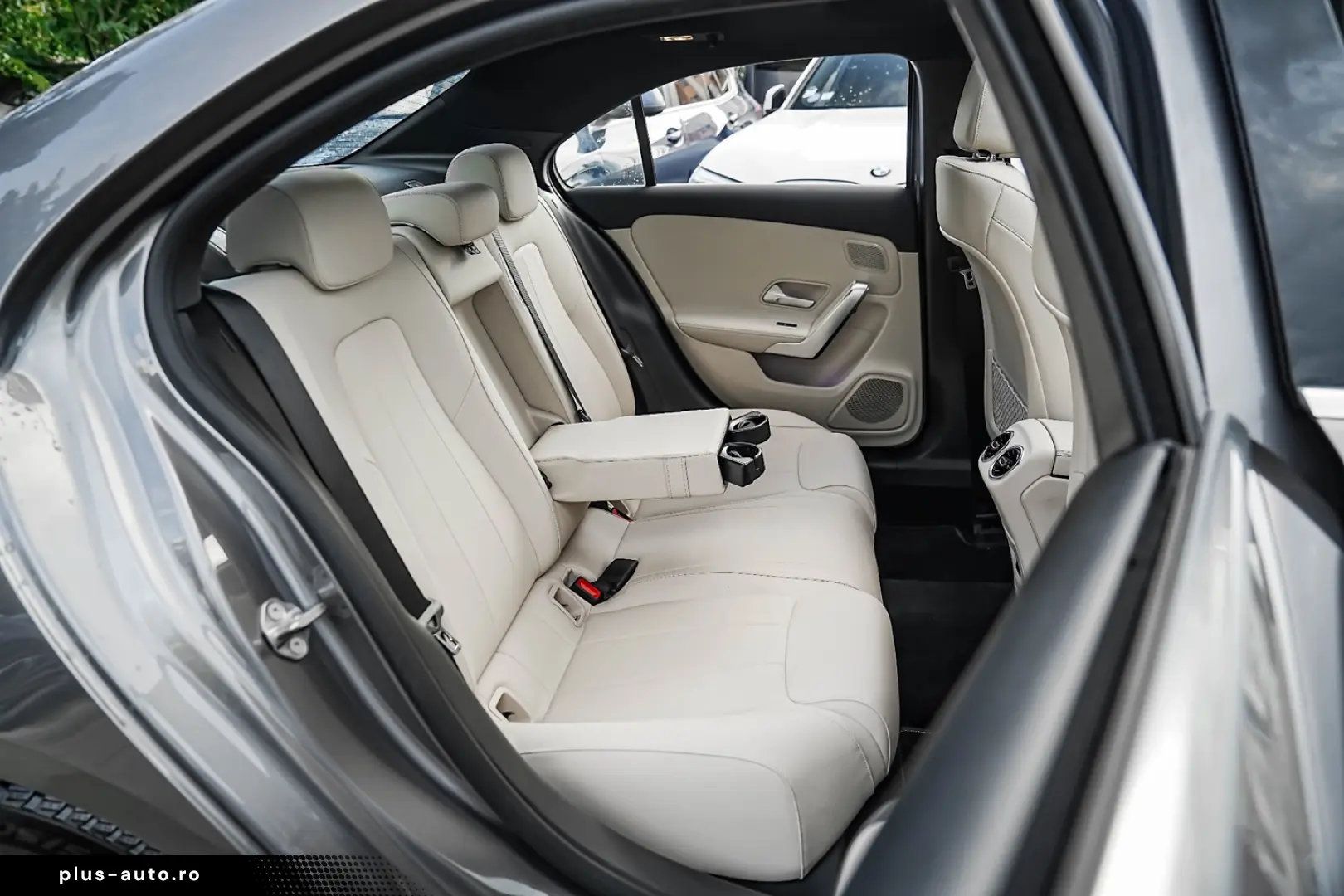 Mercedes-Benz A 200 Sedan 7G-DCT Style