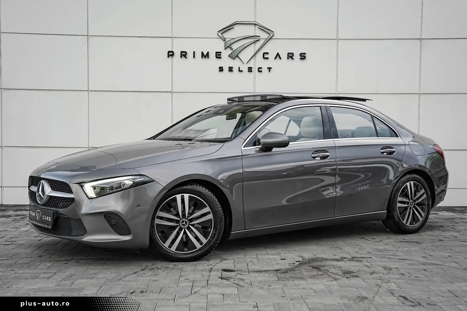 Mercedes-Benz A 200 Sedan 7G-DCT Style