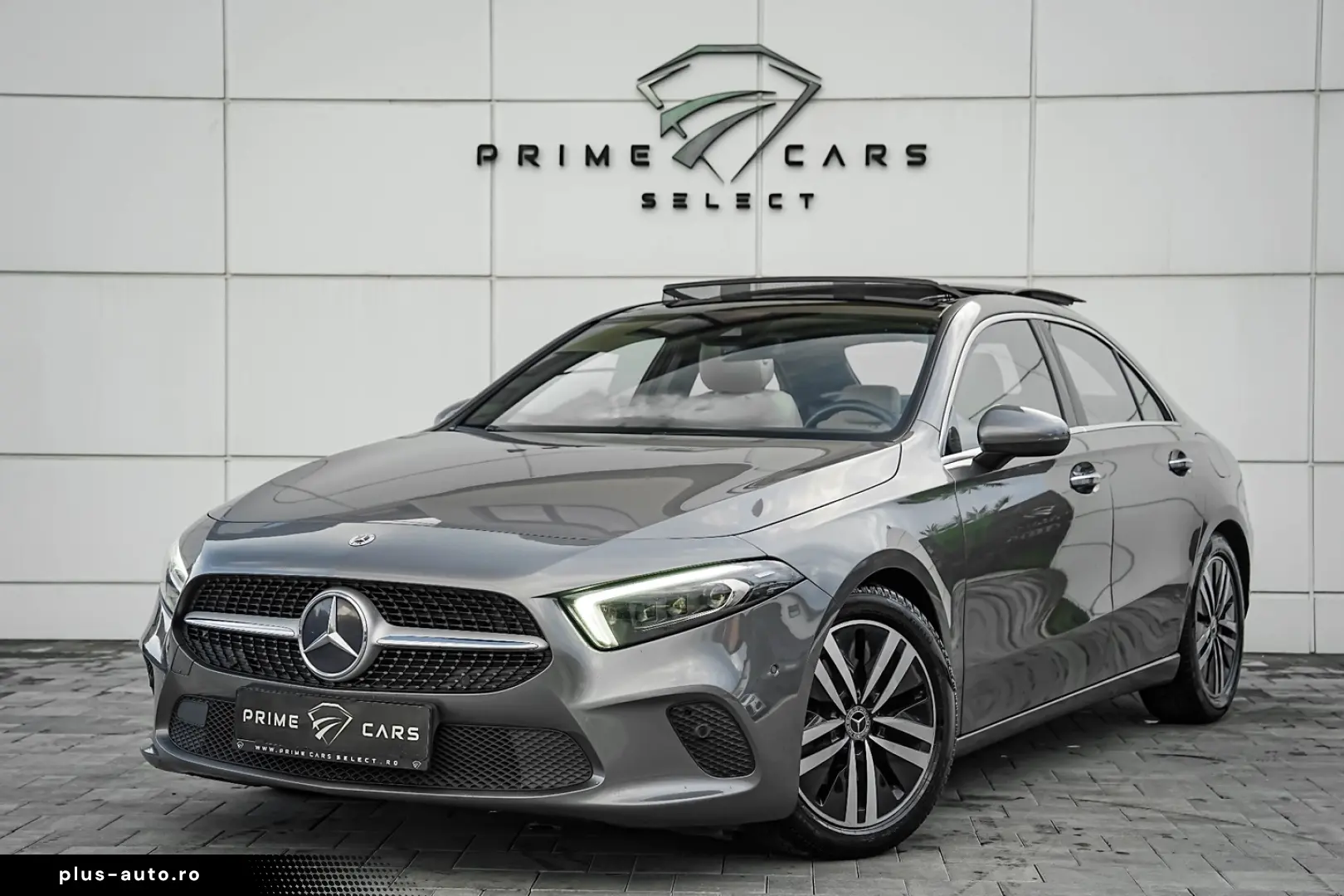 Mercedes-Benz A 200 Sedan 7G-DCT Style
