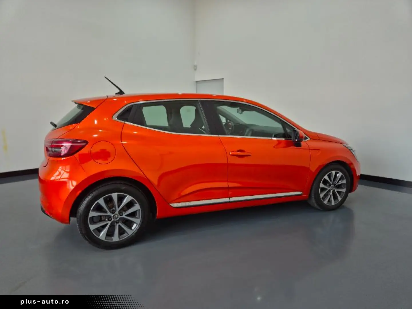 RENAULT CLIO 1.0 TCe 100CP Intens