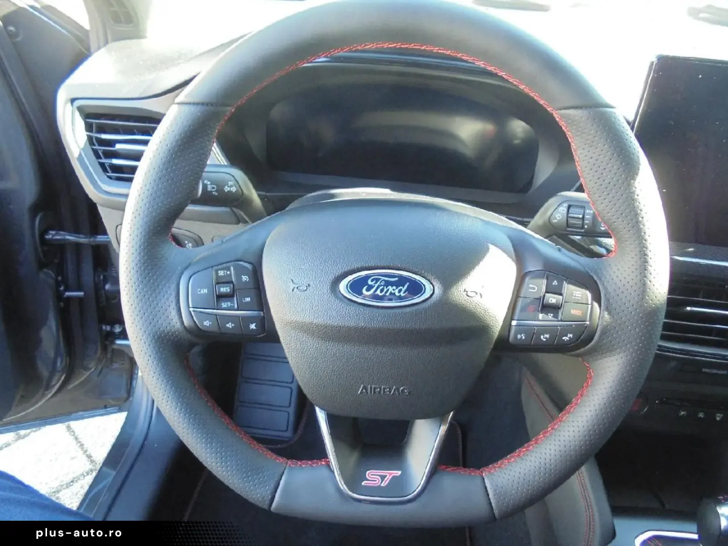 FORD Focus Lim. ST X [SOMMERFAHRZEUG] Navi EasyPP WP