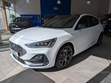 FORD Focus ST 5-trg. 280 PS MATRIX-LED