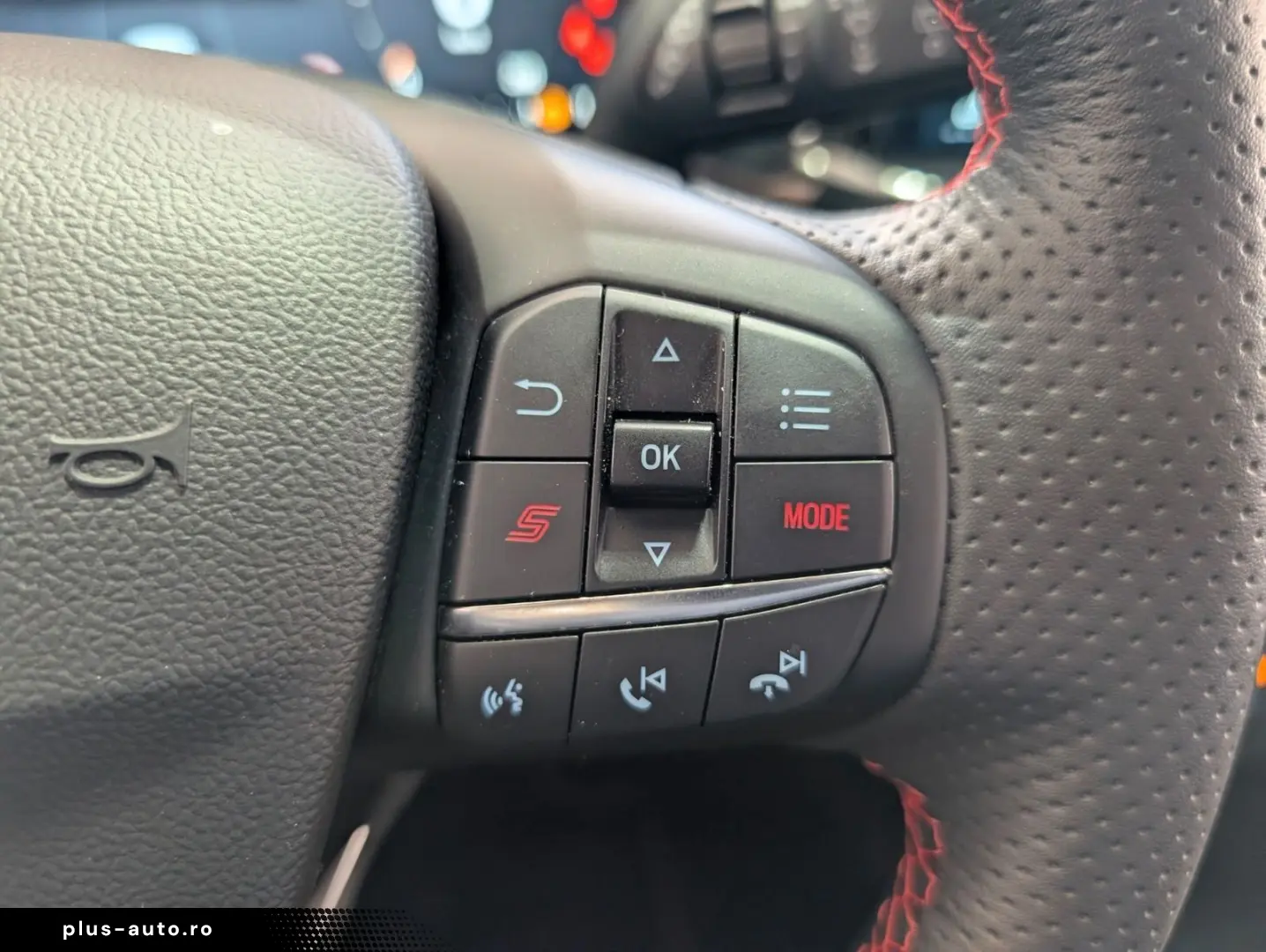 FORD Focus ST 5-trg. 280 PS MATRIX-LED