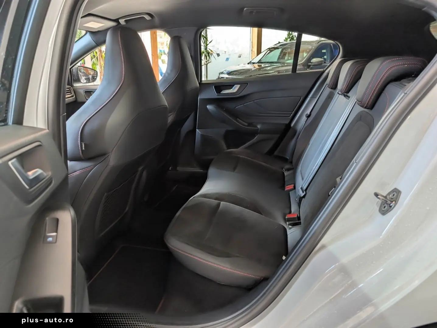 FORD Focus ST 5-trg. 280 PS MATRIX-LED
