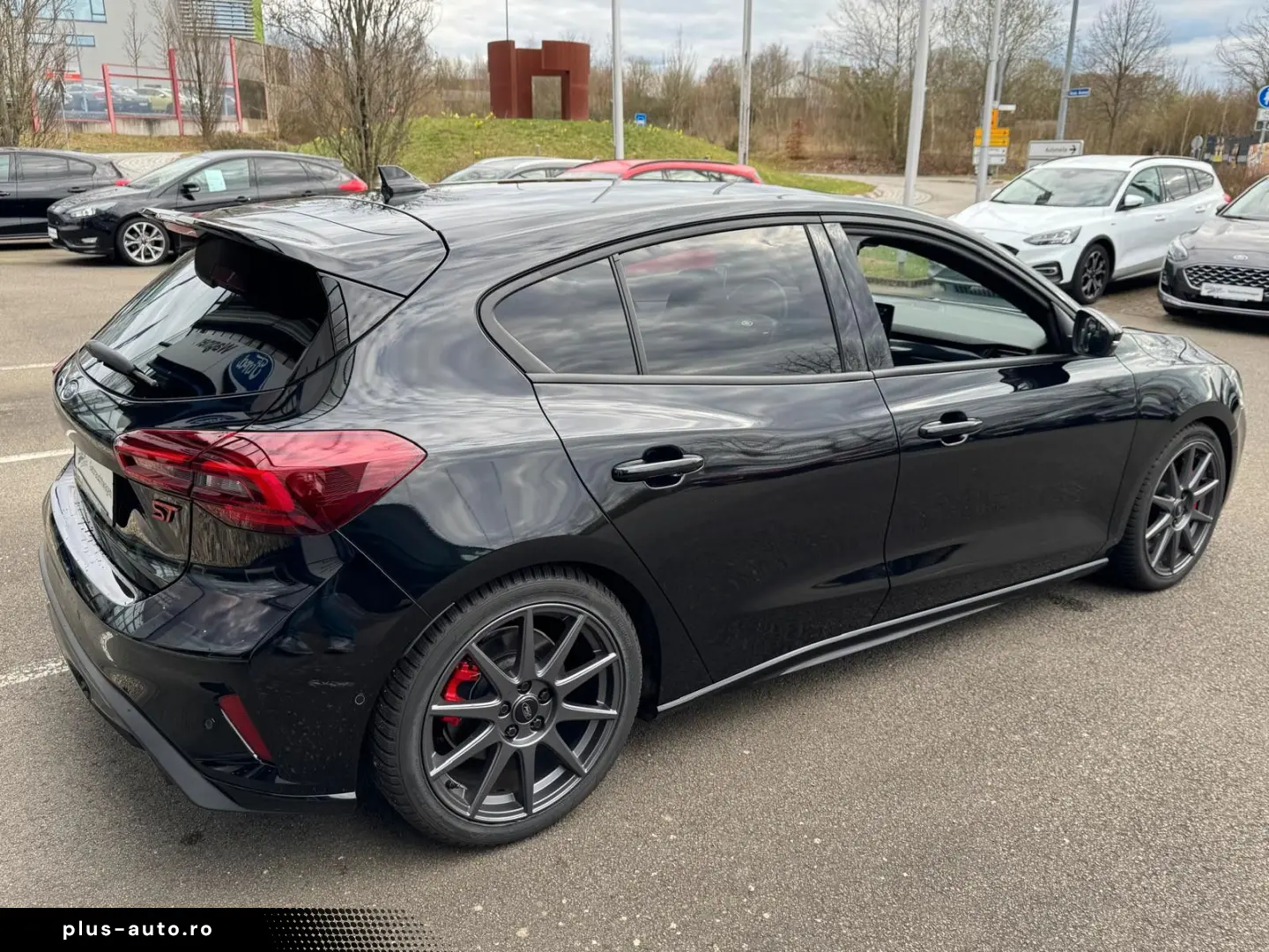 FORD Focus Lim. ST X  Track-Pack Easy-Parking