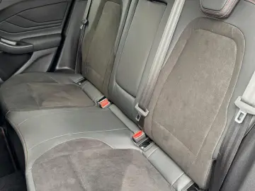 FORD Focus Lim. ST X  Track-Pack Easy-Parking