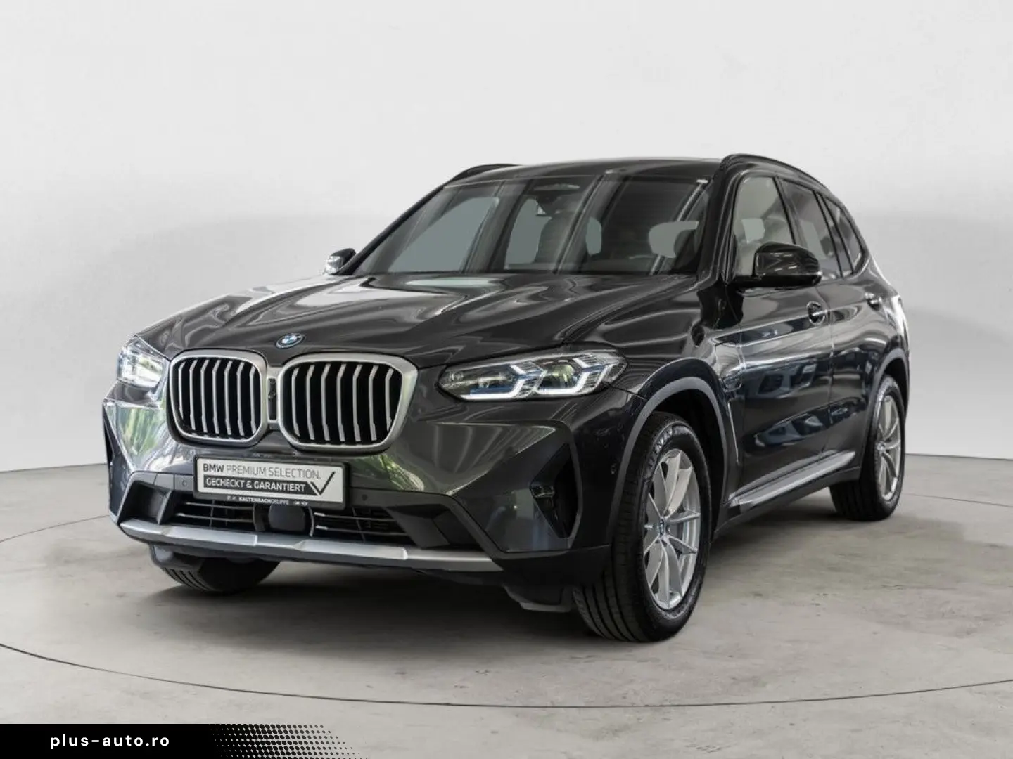 BMW X3 xDrive 30e FACEL. PANO AHK HUD 360  LASER LED