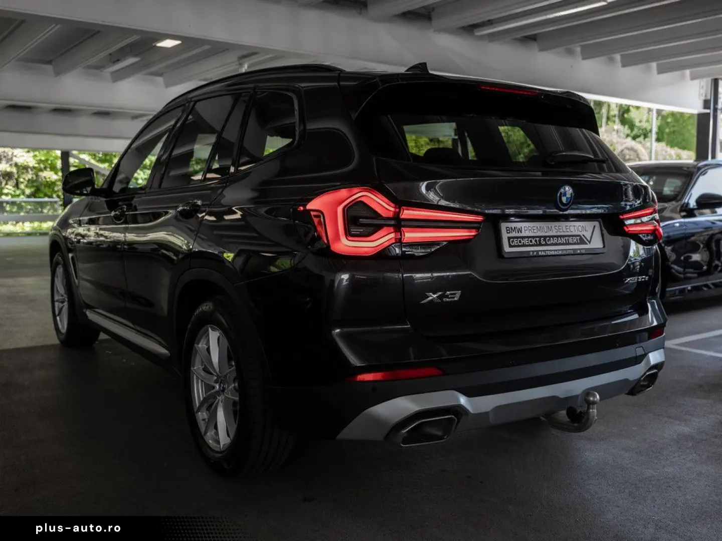BMW X3 xDrive 30e FACEL. PANO AHK HUD 360  LASER LED