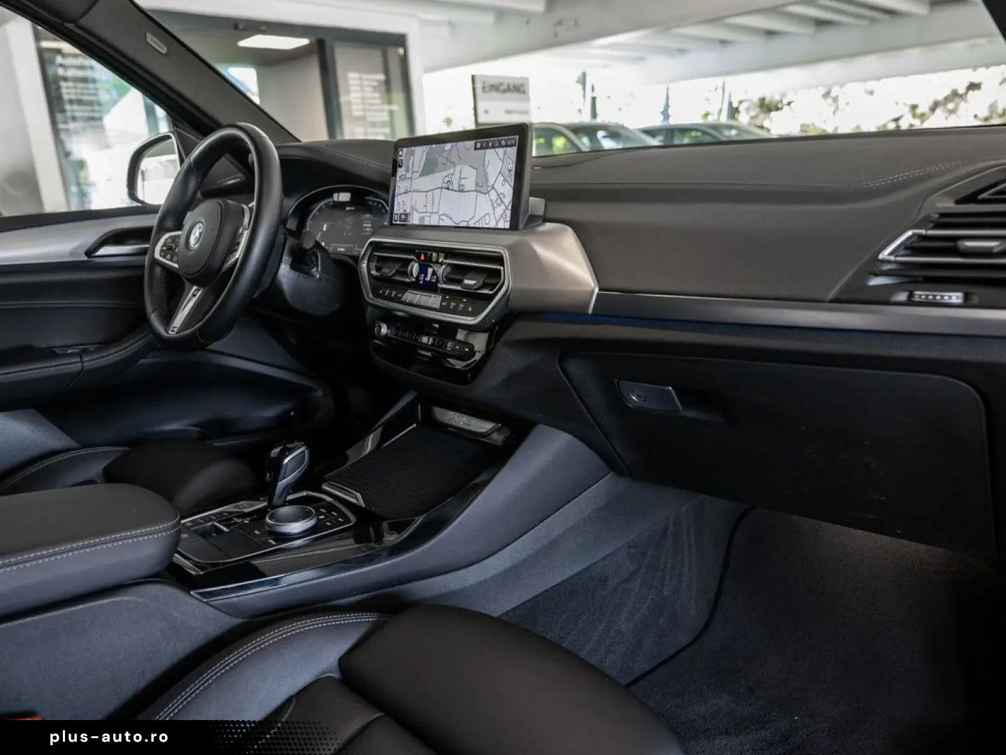 BMW X3 xDrive 30e FACEL. PANO AHK HUD 360  LASER LED