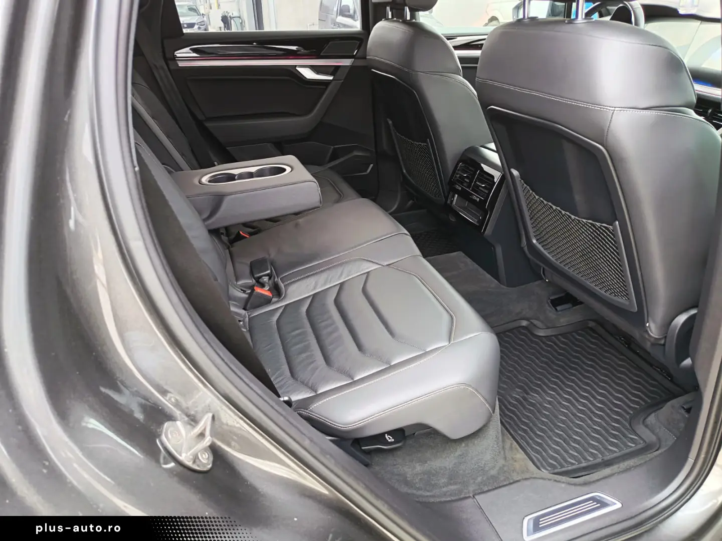 Volkswagen Touareg 3.0 V6 TDI 4Motion R-Line