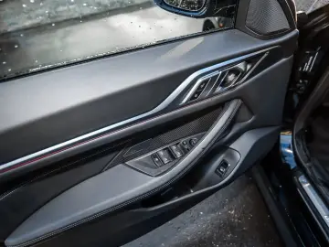 BMW 420i Gran Coupé HUD 360