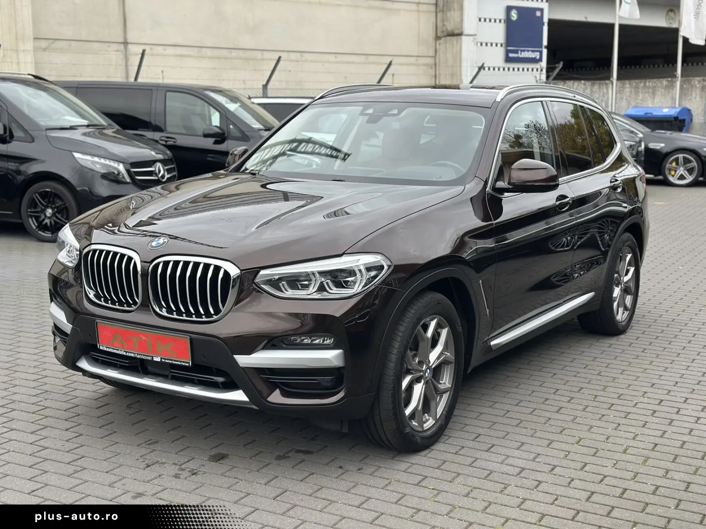 BMW X3 xDrive 20 d xLine ACC AHK HEAD-UP LED R.CAM