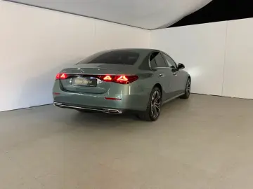 Mercedes-Benz E 300 e  AVANTGARDE DIGITAL LIGHT DISTRO 360