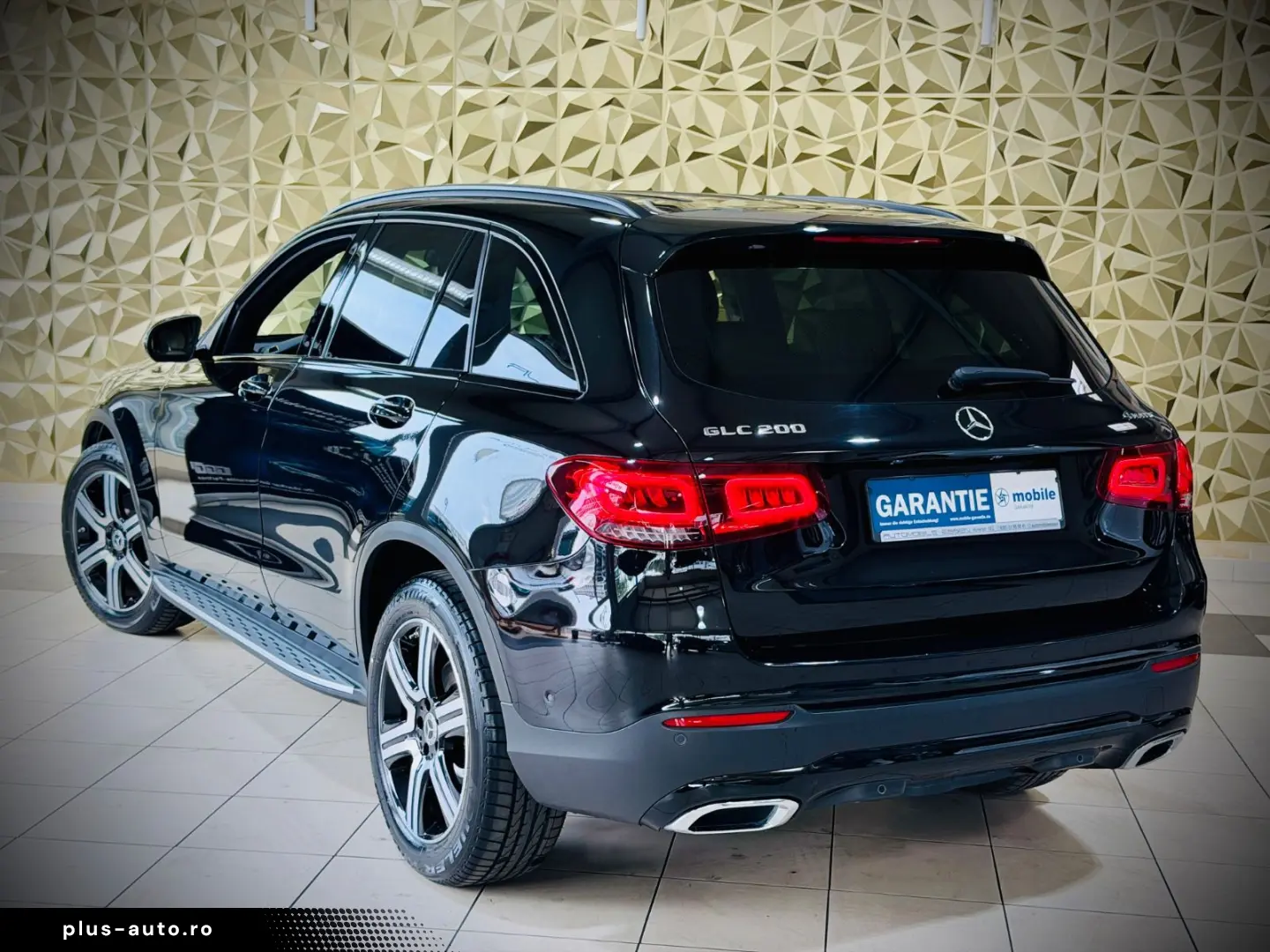MERCEDES-BENZ GLC 200 4Matic AUTOMATIK NAVI LEDER 1.&hellip;
