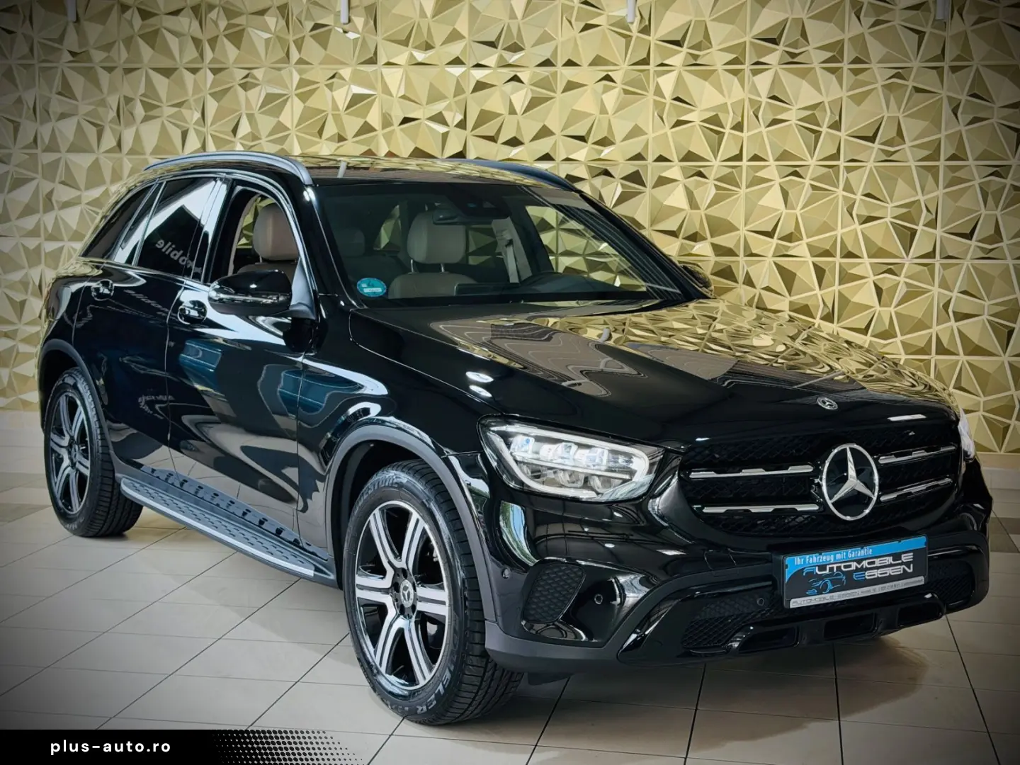 MERCEDES-BENZ GLC 200 4Matic AUTOMATIK NAVI LEDER 1.&hellip;
