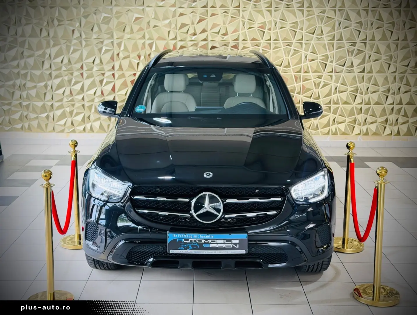 MERCEDES-BENZ GLC 200 4Matic AUTOMATIK NAVI LEDER 1.&hellip;