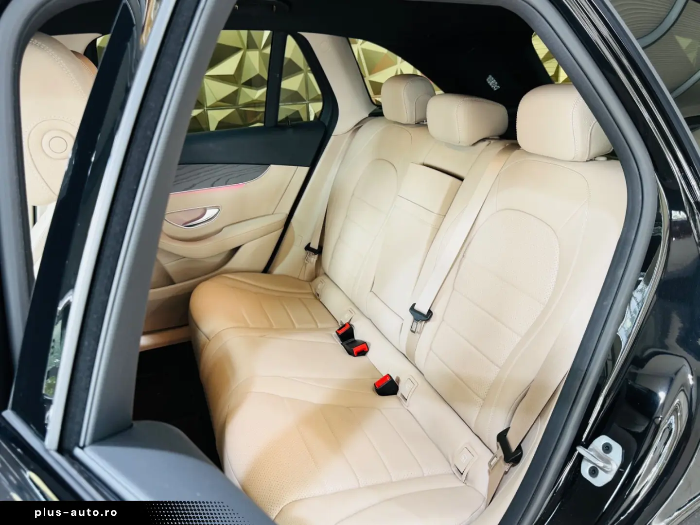 MERCEDES-BENZ GLC 200 4Matic AUTOMATIK NAVI LEDER 1.&hellip;