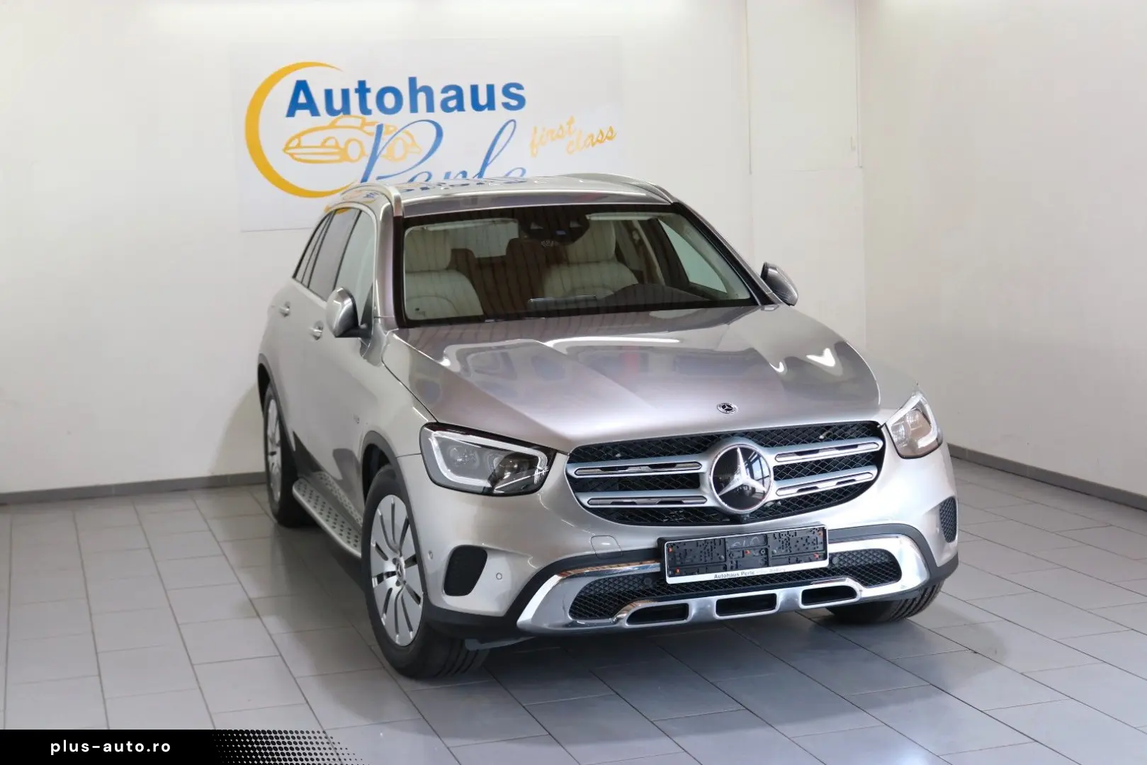 MERCEDES-BENZ GLC 300 DE 4M AIRMATIC DISTR  AHK MASS&hellip;
