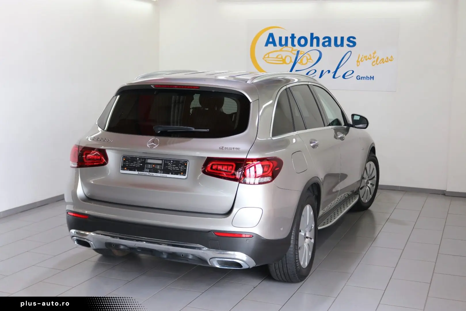 MERCEDES-BENZ GLC 300 DE 4M AIRMATIC DISTR  AHK MASS&hellip;