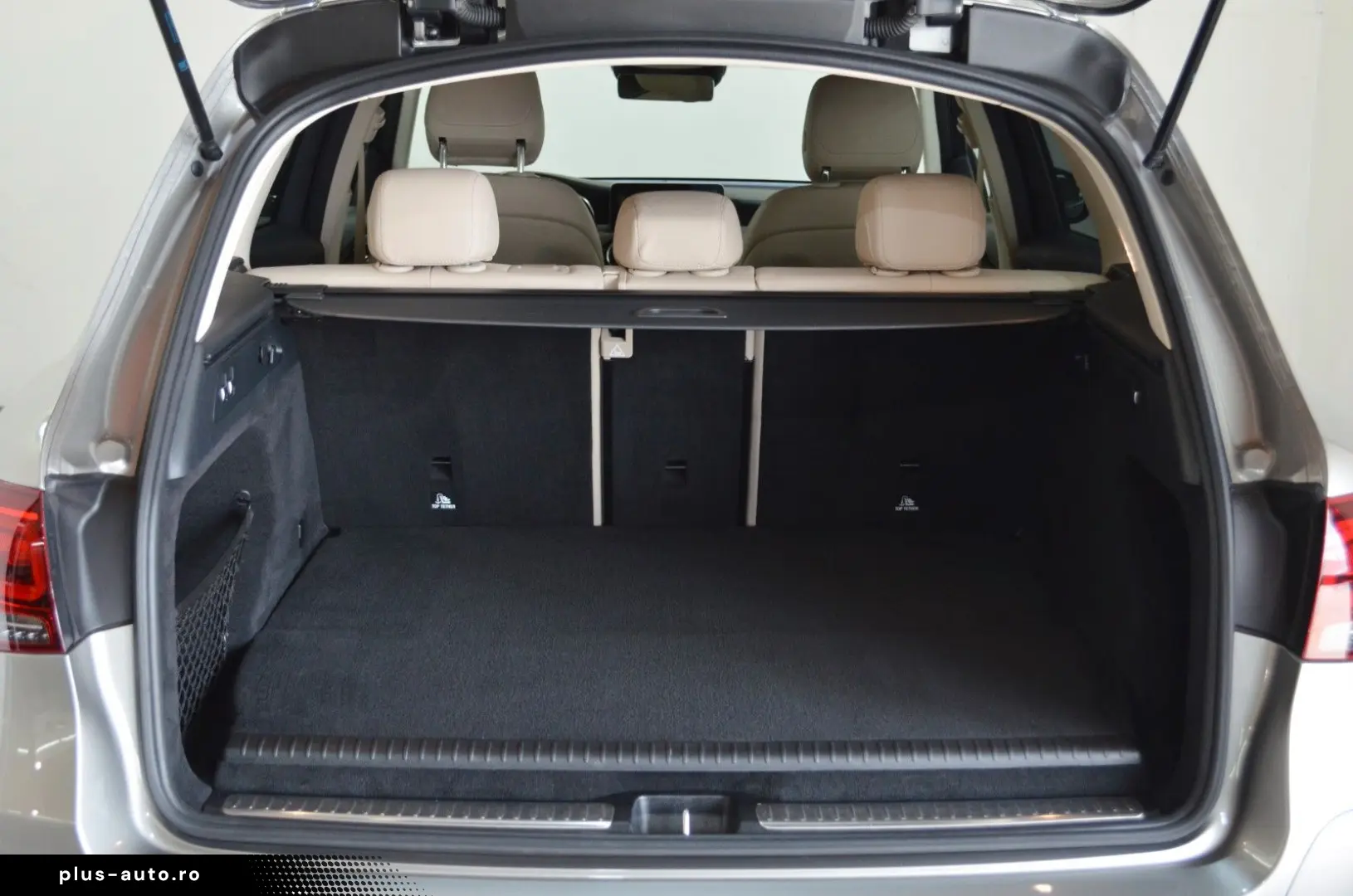MERCEDES-BENZ GLC 300 DE 4M AIRMATIC DISTR  AHK MASS&hellip;