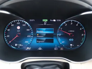 MERCEDES-BENZ GLC 300 DE 4M AIRMATIC DISTR  AHK MASS…