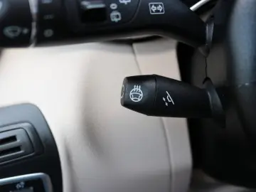 MERCEDES-BENZ GLC 300 DE 4M AIRMATIC DISTR  AHK MASS…