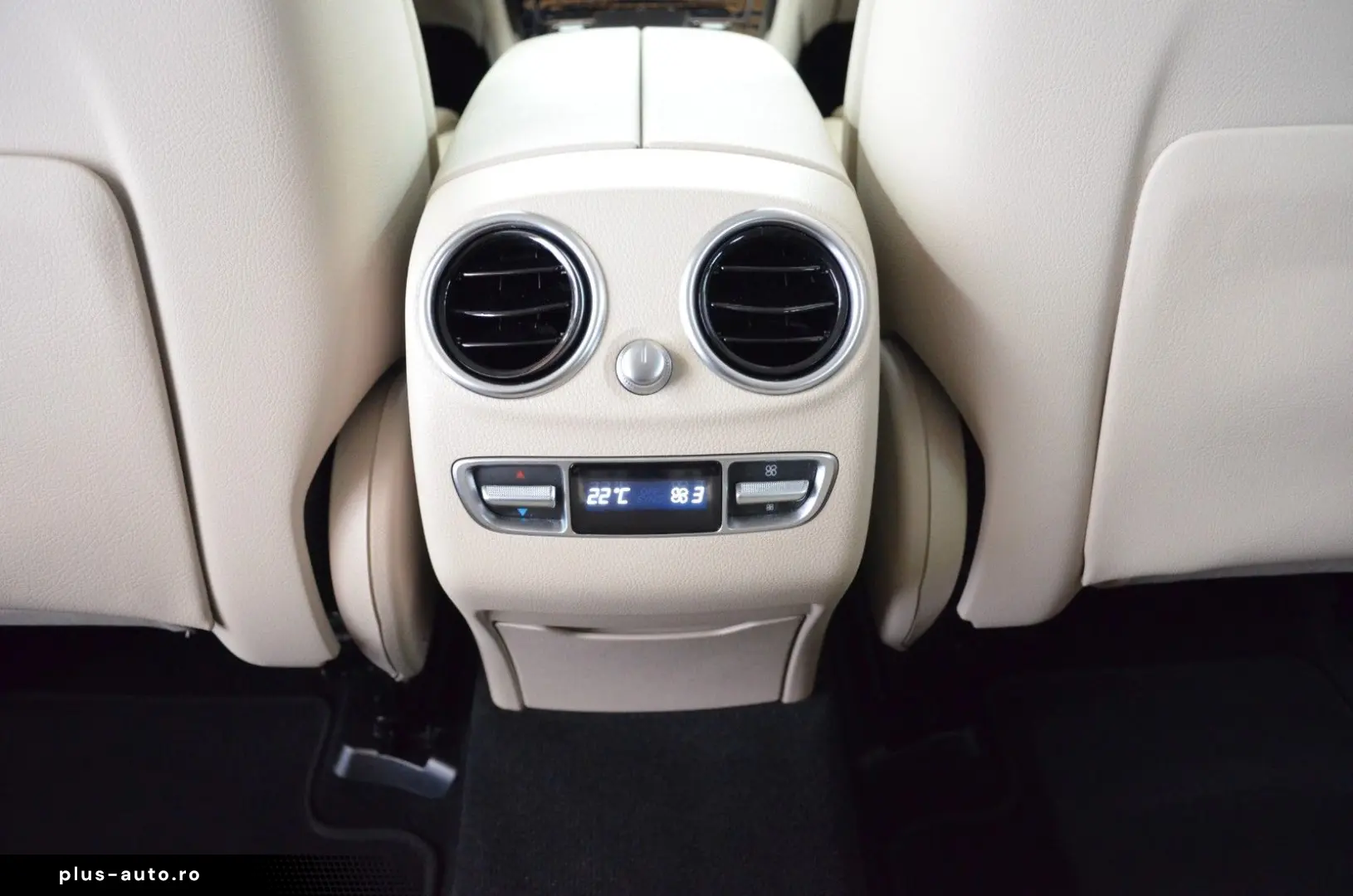MERCEDES-BENZ GLC 300 DE 4M AIRMATIC DISTR  AHK MASS&hellip;