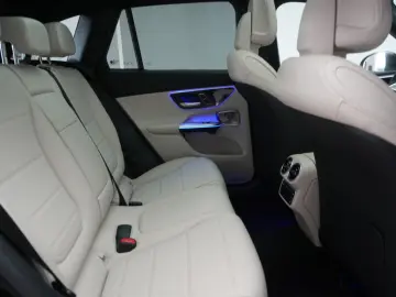 MERCEDES-BENZ GLC 220 d 4Matic 9G-Tronic Avantgarde …