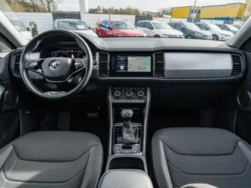 SKODA Kodiaq 2.0 TDI DSG 4x4 Amb.  PANO AHK MATRIX