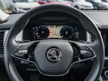 SKODA Kodiaq 2.0 TDI DSG 4x4 Amb.  PANO AHK MATRIX
